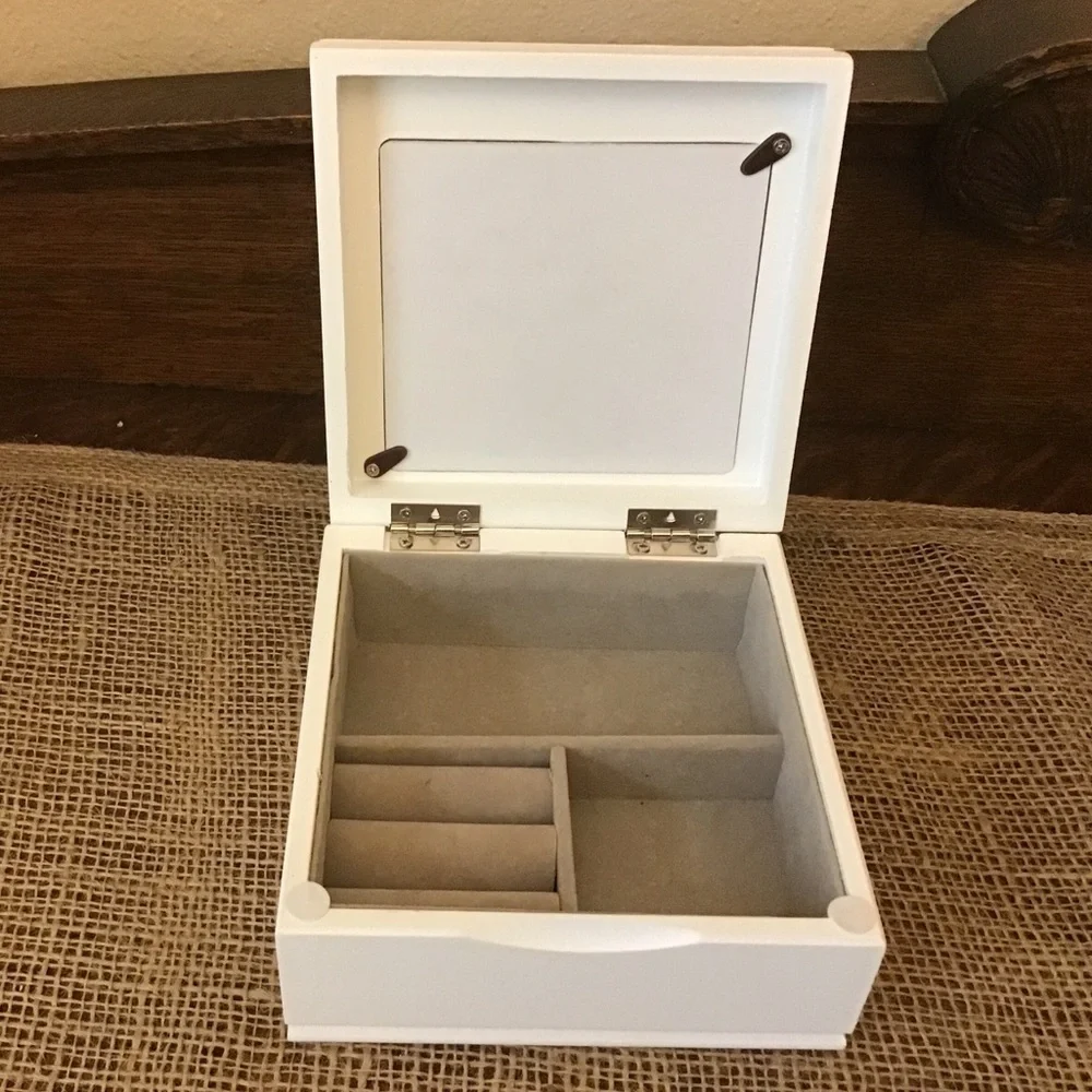 Picture frame top jewelry box